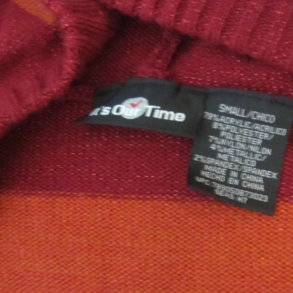 It's Our Time Hooded sweater Small Two tone Maroon stripe - Picture 3 of 3